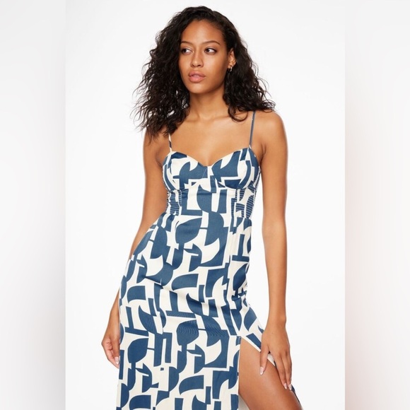 Eve Corset Midi Dress - Picture 2 of 10